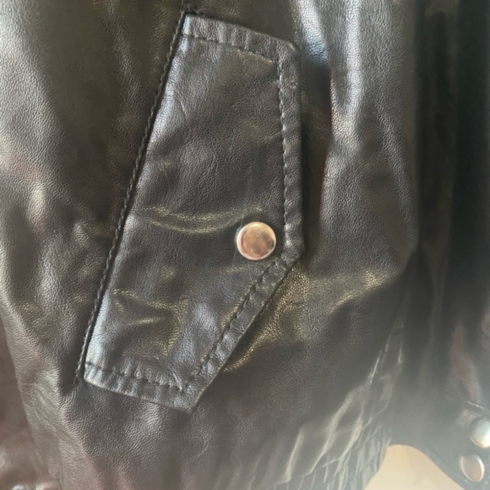 - Women's Faux Leather Bomber Jacket - Wild … - Picture 8 of 16
